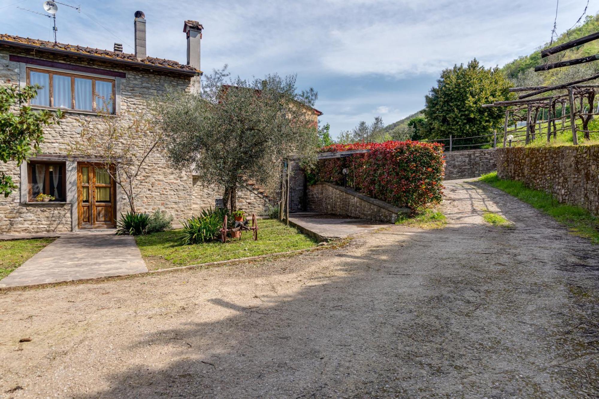 Agriturismo Il Ponte - Frantoio วิคคิโอ ภายนอก รูปภาพ